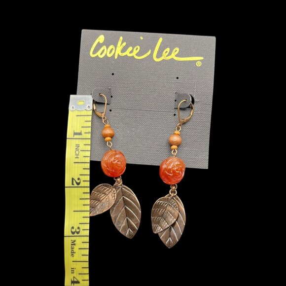 Cookie Lee Earrings Copper Tone Carved Orange‎ Rose Bead Metal Leaf Wooden Bead - Picture 4 of 7